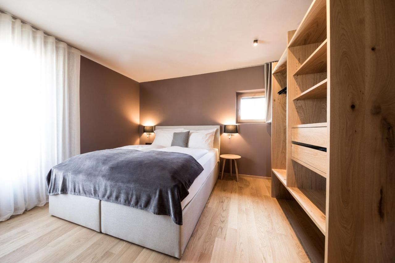 Lamondis Apartment *